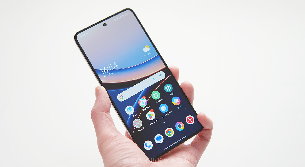 POCO F7 Ultraの外観・デザインをレビュー
