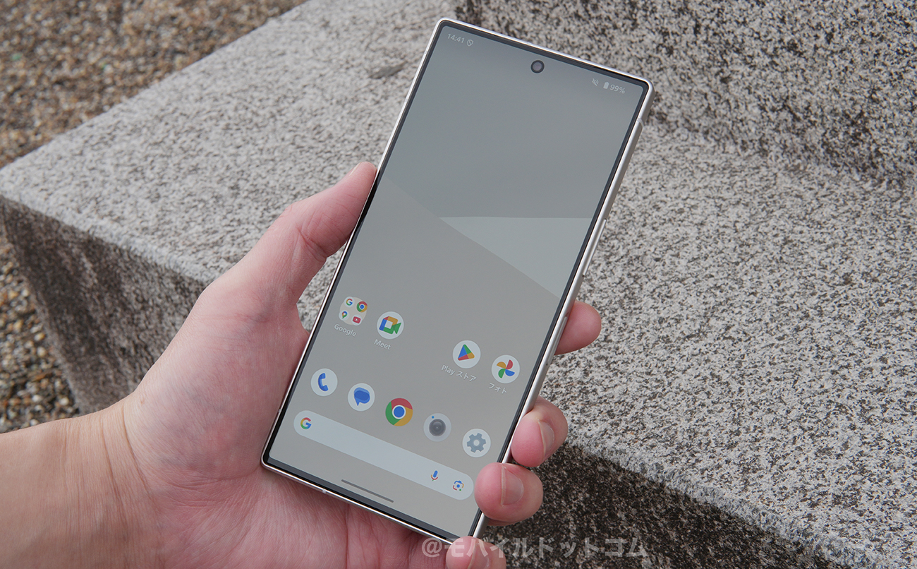 Snapdragon 7+ Gen 3搭載!重い3Dゲームも快適に楽しめる!