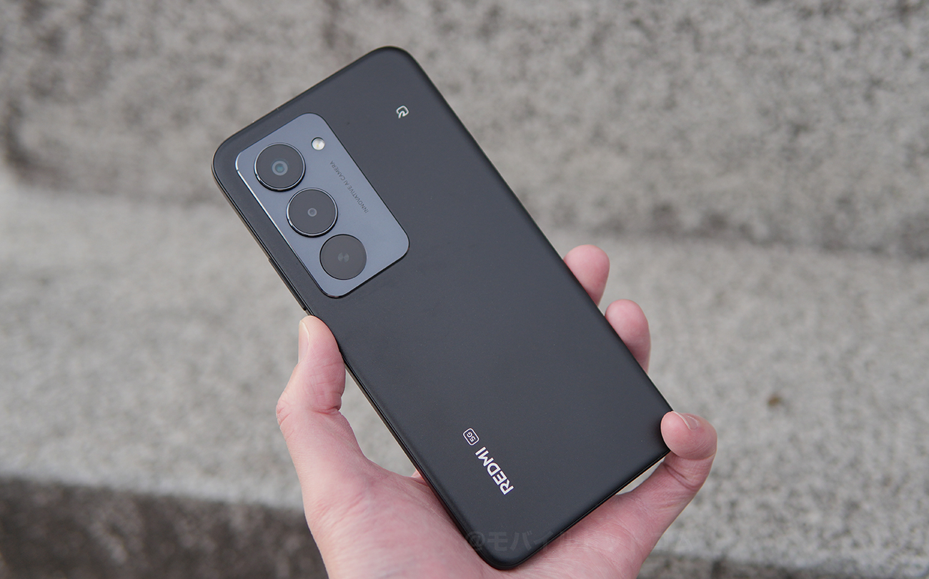 超大容量の7,000mAhバッテリー！電池持ちが良い