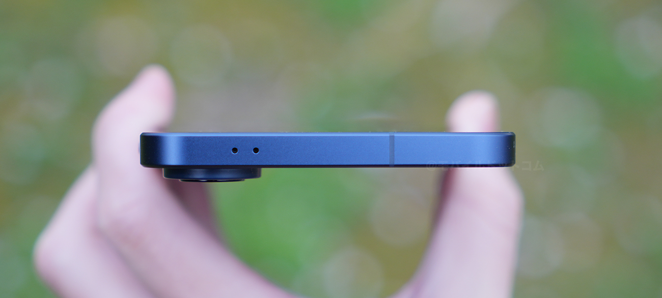 上部側面には、「マイク」