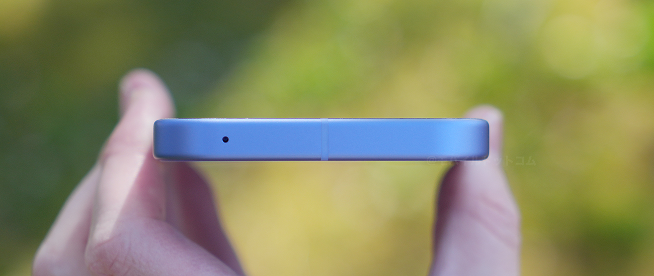 上部側面には、「マイク」